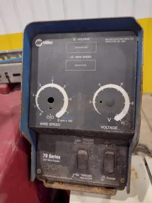USED RED-D-ARC ISW84