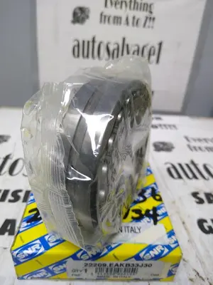 Used SNR 22209-EAKB33J30 Bearings | Surplus Asset Holdings #1196897