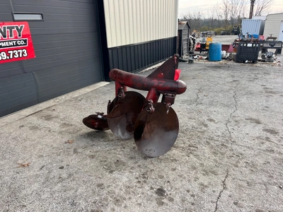 Massey Ferguson 64 Disc Plow | County Equipment Company LLC (2)