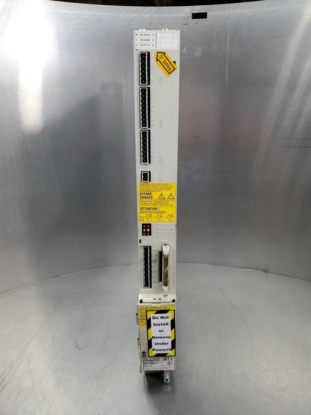 USED Siemens 6SN1112-1AC01-0AA1 SIMODRIVE UEB-MODUL SERVO DRIVE