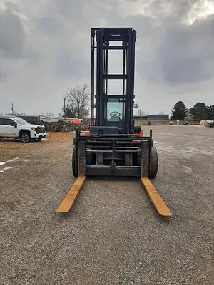 USED EAVES E225 – 22500 LB. FORKLIFT