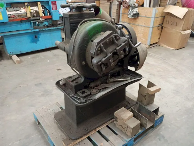 Used OSTER _UNKNOWN_ Pipe Threaders Ohio US | Yoder Brothers machinery #245936