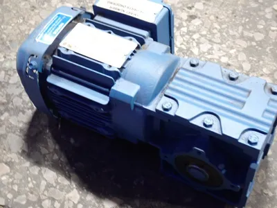 USED SEW EURODRIVE WA30DRS7154