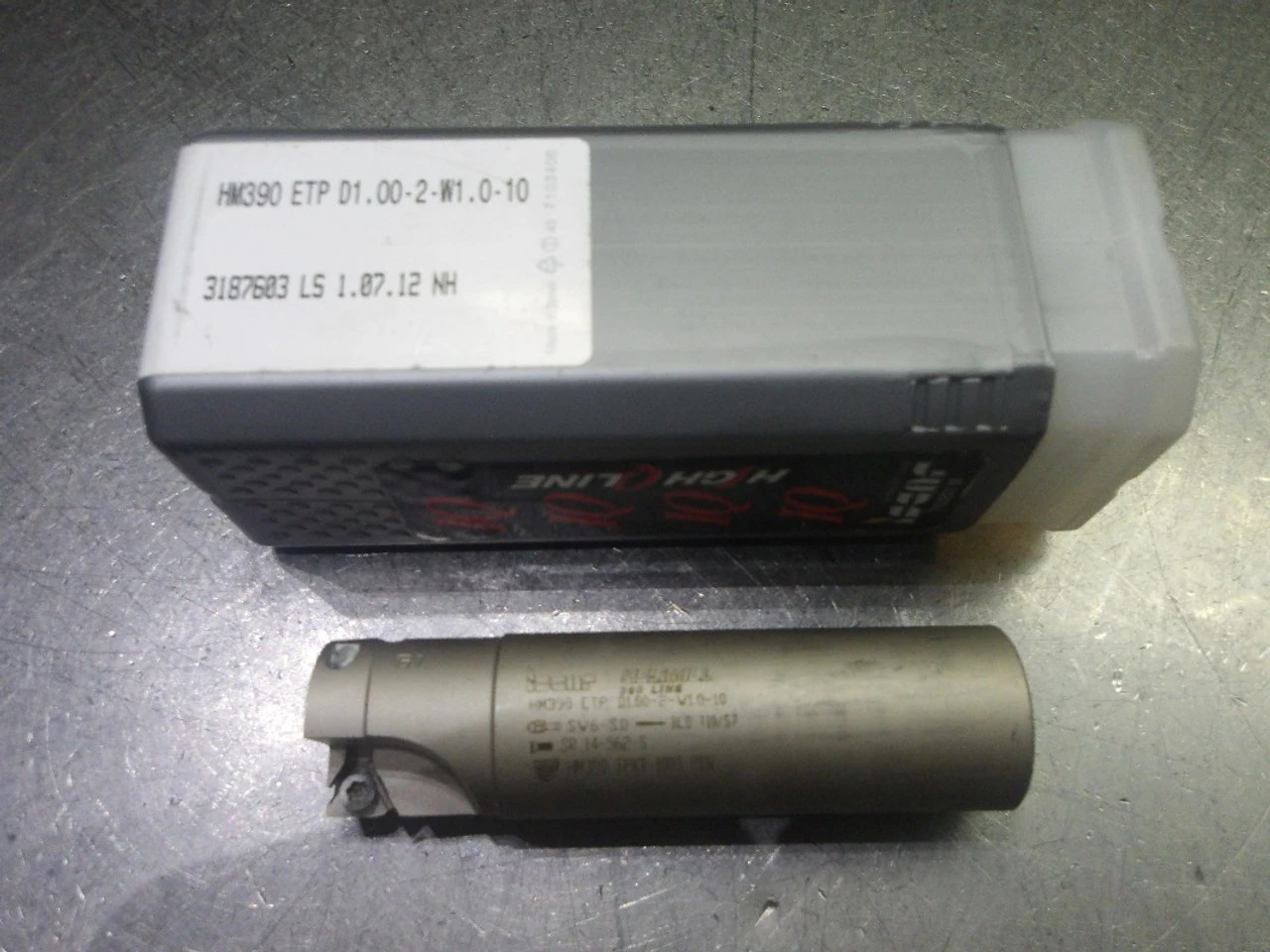 Iscar 1" 2 Flute Coolant Thru Endmill HM390 ETP D1.00-2-W1.0-10 (LOC2649A)