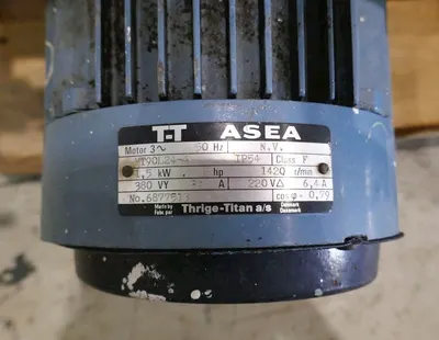 Alfa-Laval MAB 104B-24 oil purifier, SS.