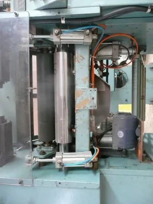 2007 GAMMA model 705 rotary die cutter Bag Machines, Rotary Die Cutter | Mark One Machinery (6)