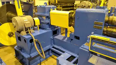 32" x 5.00" x 10,000# Stamco Slitting Line