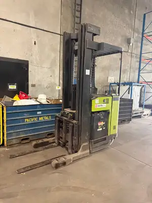 Used CLARK NPR22 Reach Trucks British Columbia CA | Lenmark #1488912