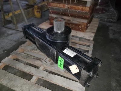 Linear Actuator for Farrel F270 Mixer