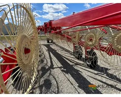 Used FARM KING ERS18 - 18 WHEEL Hay Rakes Iowa US | Keast Enterprises #1360462