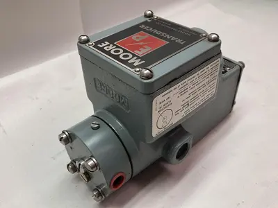 New | in-Stock MOORE 77-3 Industrial Controls | Surplus Asset Holdings #1220626