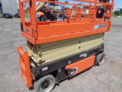 USED 2024 JLG ES2632