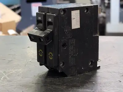 USED EATON CHQ230