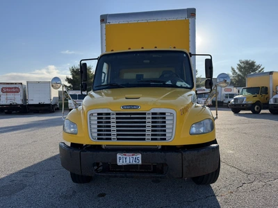 Used 2012 FREIGHTLINER BUSINESS CLASS M2 26' BOX TRUCK Box trucks Ohio US | Miedema Asset Management Group #1709373