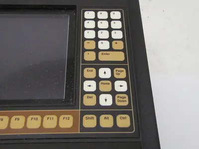 Uticor 500W-WD08K1 Industrial Computer Control Monitor Operator Station