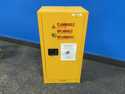 Used CONDOR 42X496A Cabinets Ohio US | HGR 24 #1324820