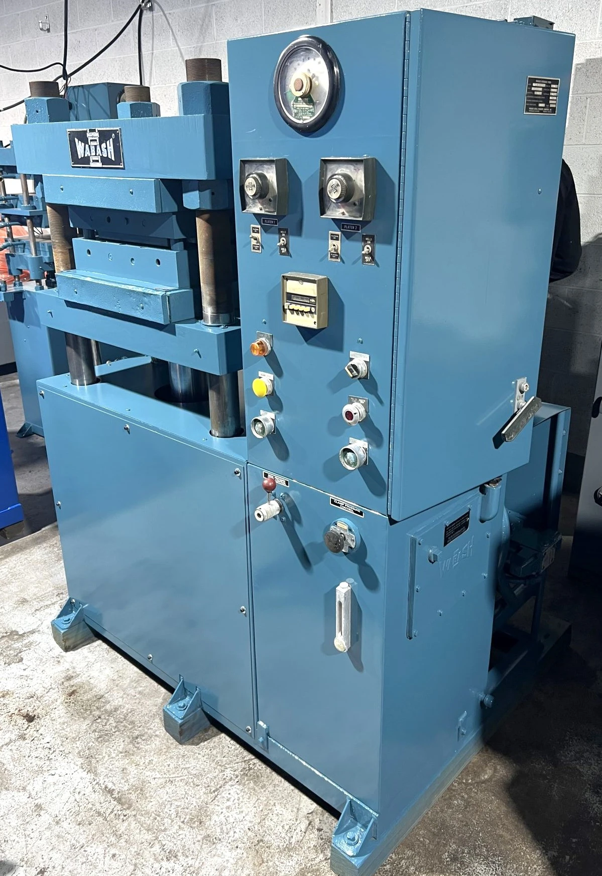 USED 1979 WABASH WABASH 100-1818-2TMAC PRESS