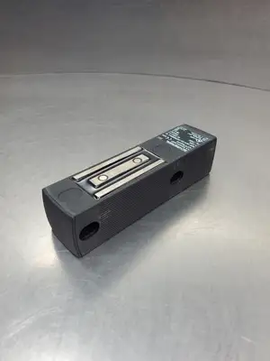 USED Schmersal MZM 100 B ST2-1P2PW2REM-A Safety Interlock, 24VDC