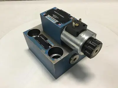 USED REXROTH 4WE6D60/EG24N9K4