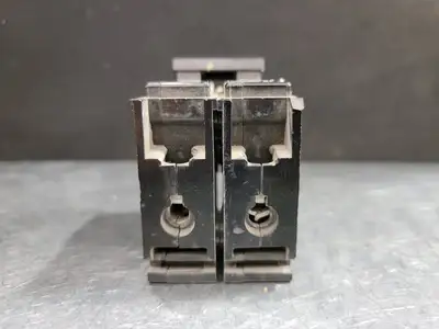 30 Amp, 2 Pole, 120/240 Volts Circuit Breaker