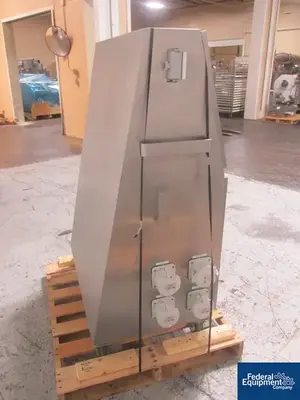 USED Fitzpatrick Fitzpatrick D6A Fitzmill, Containment, Screw Feed, S/S