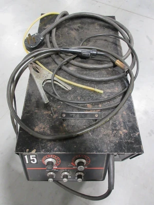 Used SOLAR 2225 Mig Welders Minnesota US | Machinesused.com #1424291
