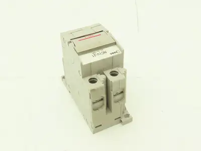 IDEC NC1V-2100 3A Circuit Protector 2 Pole A Curve 250VAC/125VDC Lot of 11