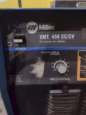 USED MILLER XMT 456 CC/CV