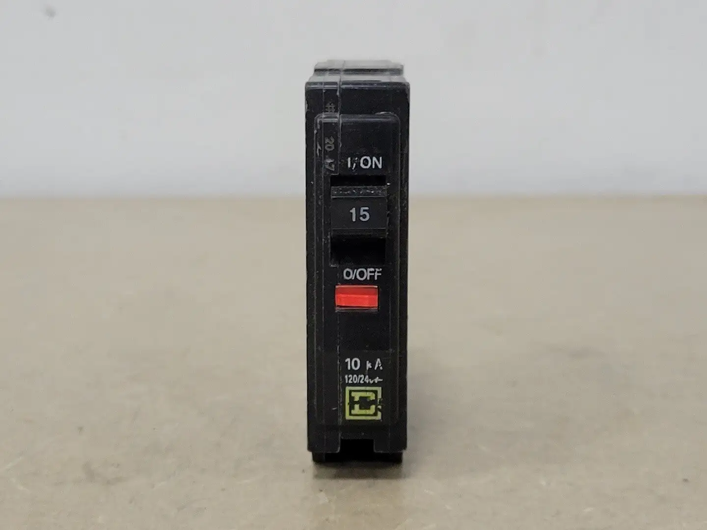 USED SQUARE D QO115