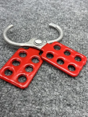 New | in-Stock Master Lock 30172 Safety Products (Other) California US | Davliegogo LLC #1708474