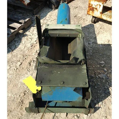 B.E.S.T. 6 in x 48 in Pan Feeder