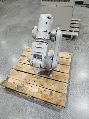 USED 2006 YASKAWA MOTOMAN HP3