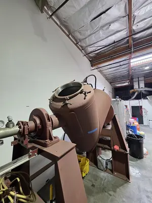 Used PATTERSON-KELLEY _UNKNOWN_ Double Cone - V Mixers California US | Machinery & Equipment #1556569