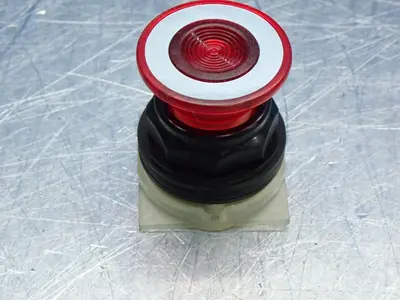 NEW SQUARE D SKR9R