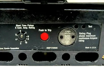 USED WESTINGHOUSE LC3600F ELETRONIC BREAKER 600AMP 3 POLE