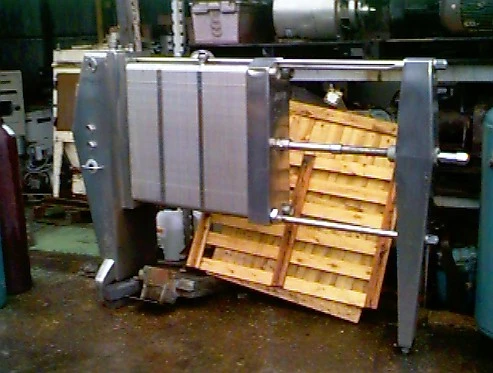 23 Sq M Apv 3 Stage Chiller Pasteuriser