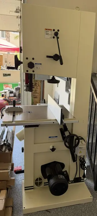 Used SHOP FOX W1825 Woodworking Vertical Band Saws California US | 10 Blade Pro Machinery #1412750