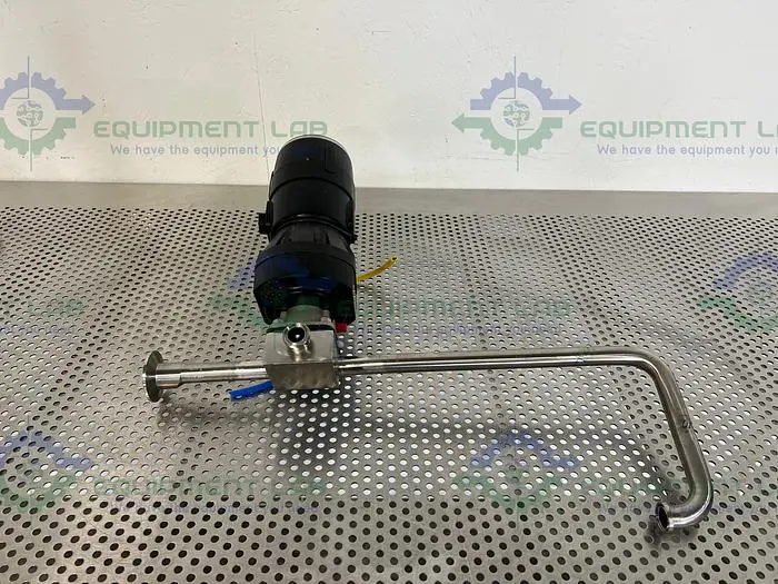 Used ITT PURE-FLO A208 DIAPHRAGM 4-WAY VALVES 90PSI W/ 3/4" AND 1" SANITARY FITTINGS Valves/Fittings California US | Equipment Lab #485508
