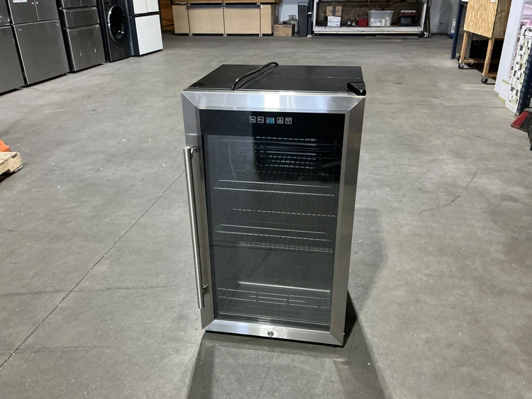 Used VINOTEMP VTBC108L01SS Display Refrigerators Michigan US | Miedema Asset Management Group #1487840