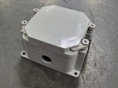 220W, 2A, 120V Light Junction Box (Box of 8)