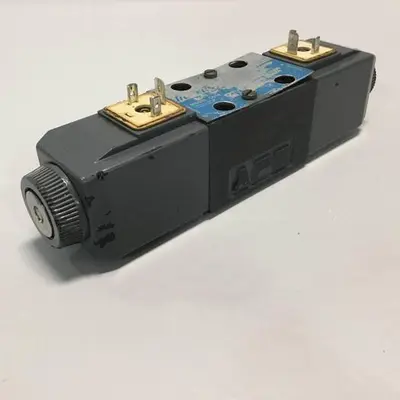 USED VICKERS DG4V-3-6C-M-U-HL7-60