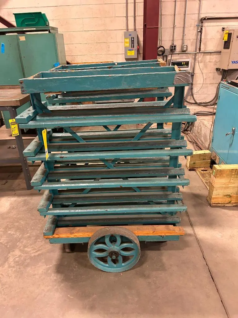 Used _UNKNOWN_ _UNKNOWN_ Distribution and Warehouse Trolleys Virginia US | Myron Bowling Auctioneers Inc #1561983