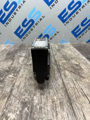 USED BOSCH REXROTH 4WRSE10Q00-32/G24K0/A1V