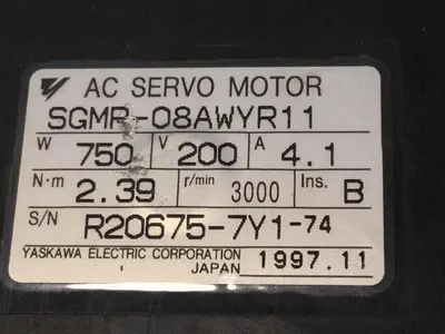 USED YASKAWA SGMP-08AWYR11