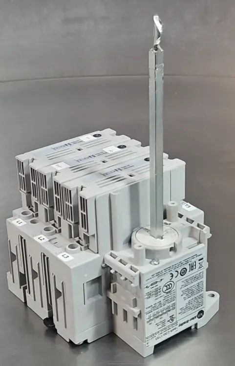 Used Allen-Bradley Allen Bradley 194R-C30-1753 PLC Input & Output | Palmetto Automation #1155193
