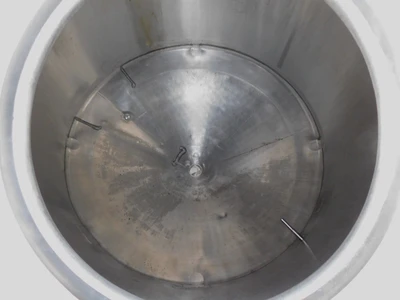 USED APV CREPACO TANK 1000 GALLON