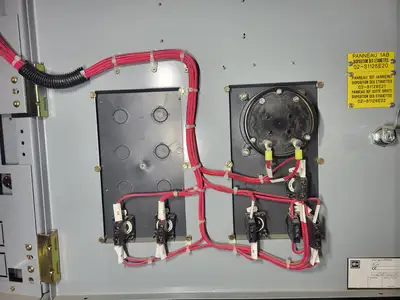Low Voltage PDC / Switchgear Section, (1) 4000A, (5) 1200A Magnum DS Breakers, 600V 3PH