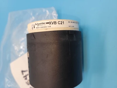 USED Telemecanique/SCHNEIDER XVB C33  ,XVB C38  ,XVB C34,  XVB C21