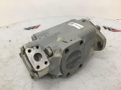 USED VICKERS 3525VQH30A21