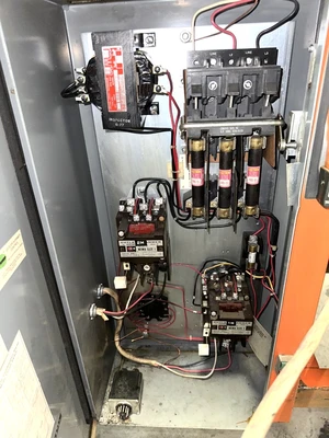 Used _UNKNOWN_ _UNKNOWN_ Vacuum Cleaners West Virginia US | Cooper Industries #1409558